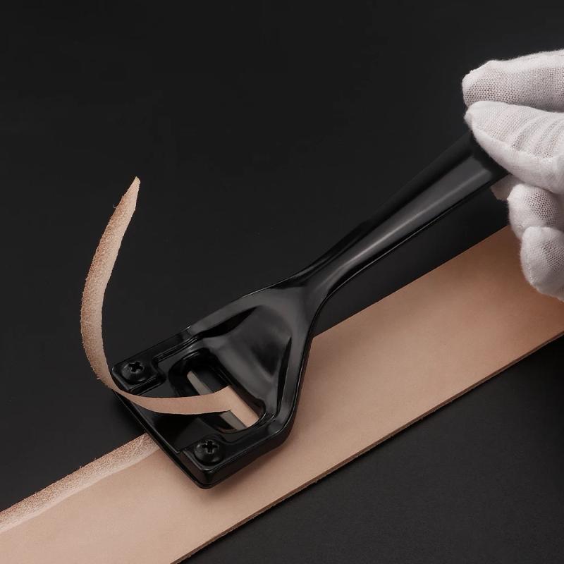 Couteau à écailler le cuir, 1  - Leatherwork Tool Kit avis et prix