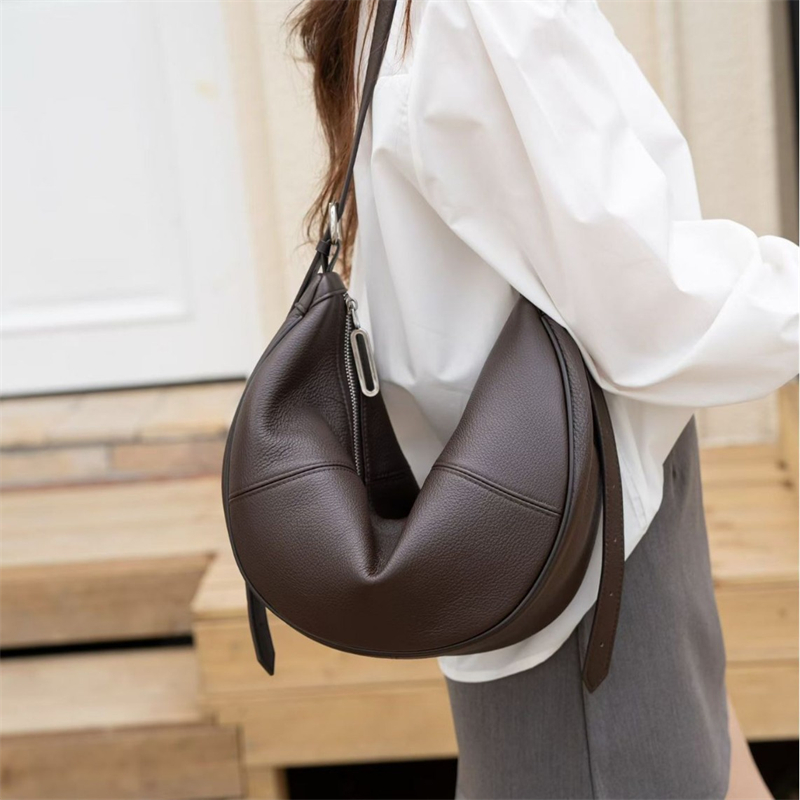 Sac Hobo en cuir véritable BUR - Leather Work Bag avis et prix