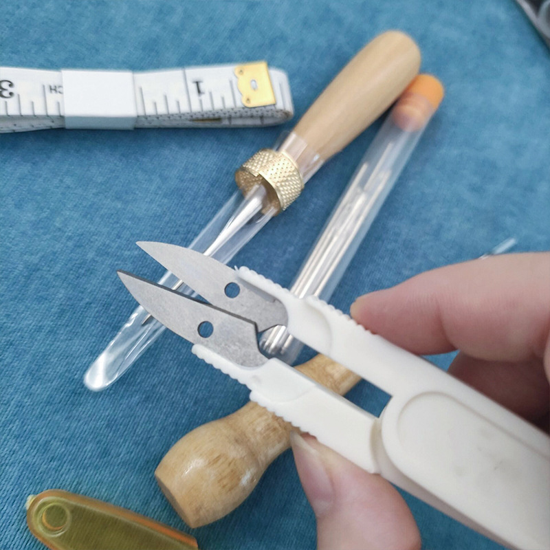 Kit d'outils de travail du cui - Beginner Leatherwork Kit avis et prix